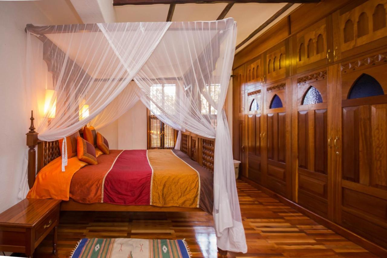 The King Post Aparthotel