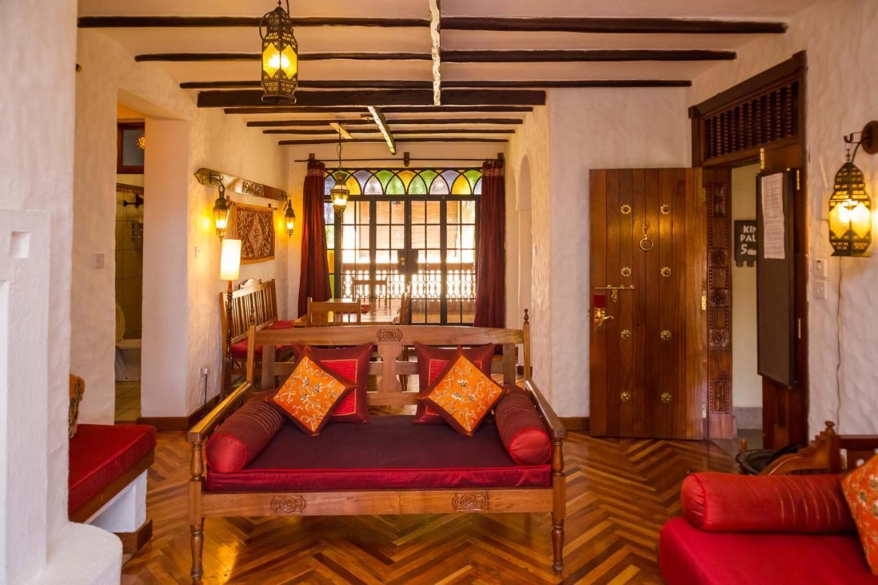 The King Post Aparthotel 3*