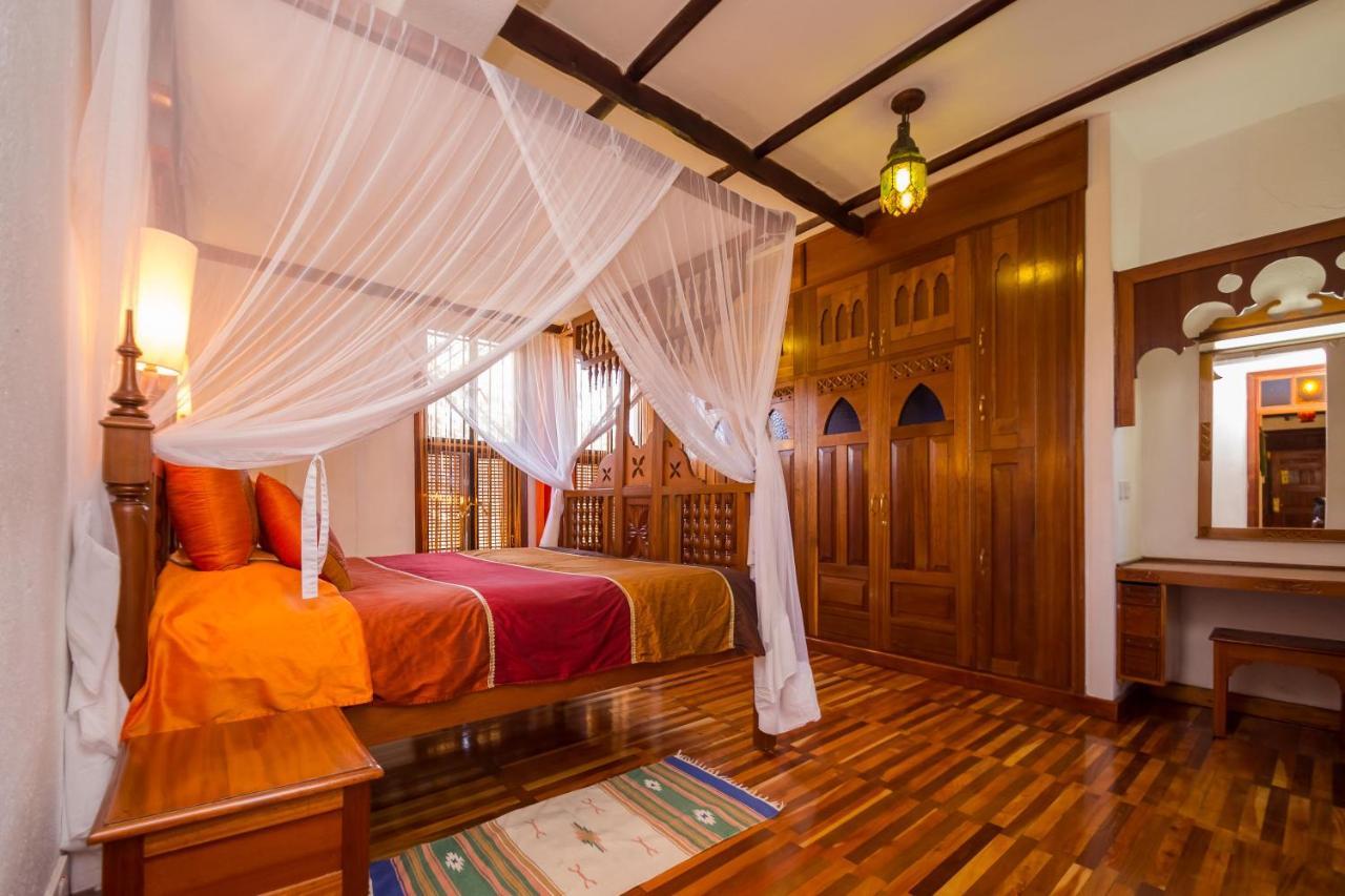 The King Post Aparthotel