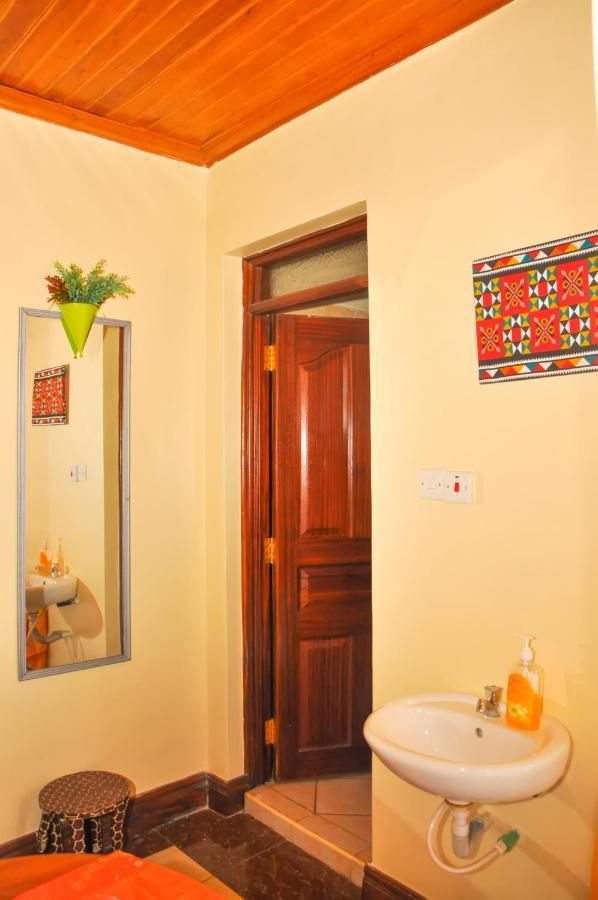Sherry Homes- Zuri