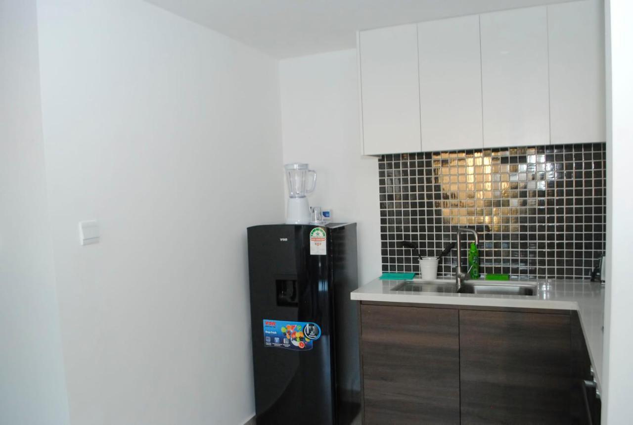 Astoria 1bdr With A Gym&pool With Views Nairobi
